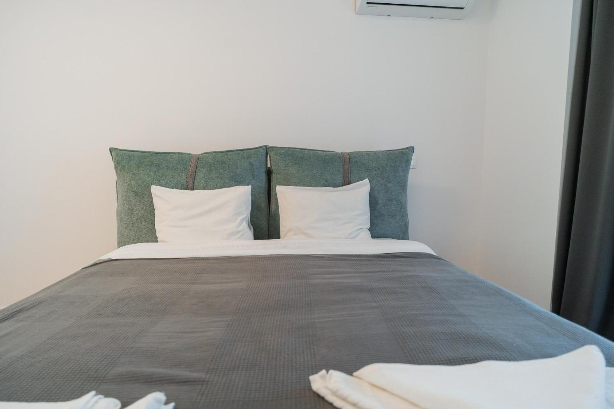 Lagoon Park Apartments With Beach View Bukarest Exterior foto