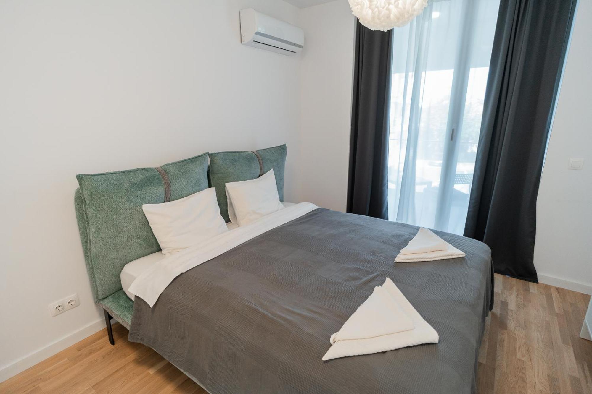 Lagoon Park Apartments With Beach View Bukarest Exterior foto